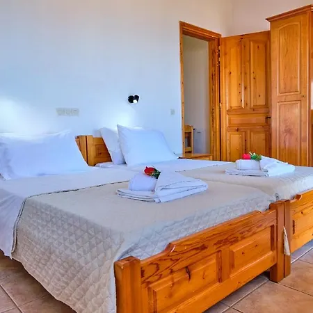 Nikos Kalamaki Corfu Aparthotel Apraos