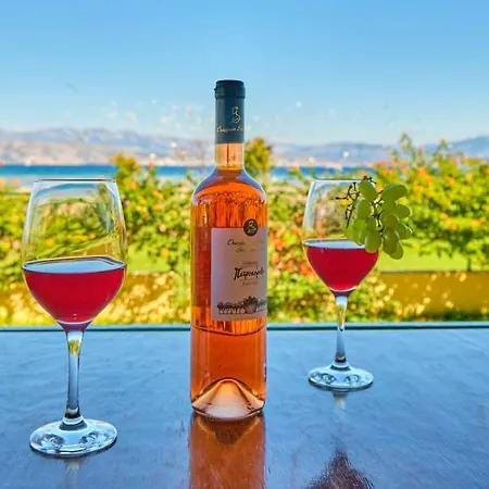 Nikos Kalamaki Corfu