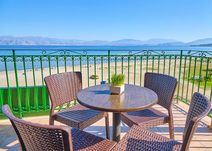Nikos Kalamaki Corfu Apraósz