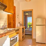Nikos Kalamaki Corfu Aparthotel 3*
