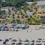 Nikos Kalamaki Corfu Aparthotel Apraos