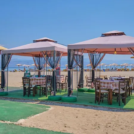 公寓式酒店 Nikos Kalamaki Corfu 3*