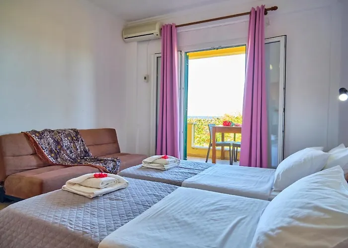Nikos Kalamaki Corfu Hotel apartamentowy