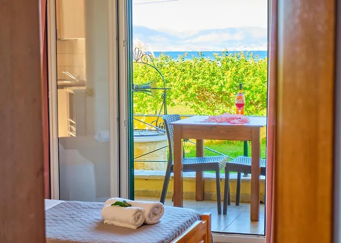 Nikos Kalamaki Corfu Hotel apartamentowy Apraos